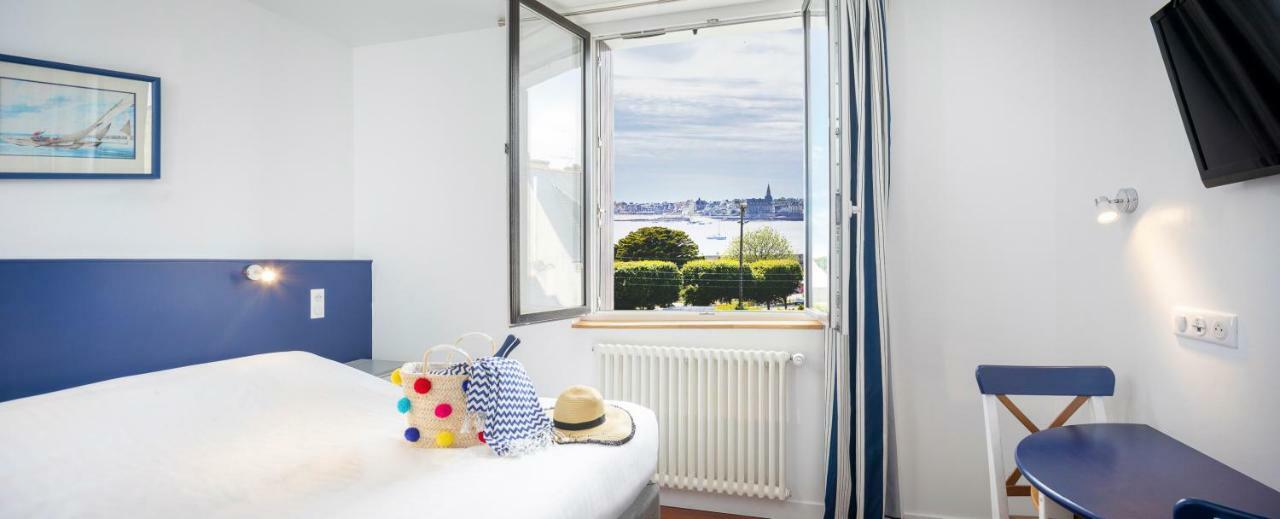 Hotel Spa De La Citadelle Lorient Port-Louis Exterior photo